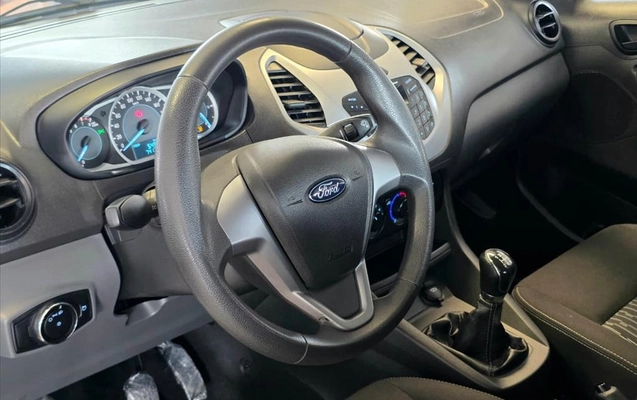 imagem-https://www.socarrao.com.br/sc-vehicle-images-prod/4264914/1791388146354-7f489c97-18c5-47ff-bdc3-9c3fbdbeb4d220261002131602.jpeg