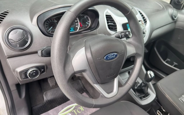 imagem-https://www.socarrao.com.br/sc-vehicle-images-prod/4265075/1790976041142-gb-1aef7c7.jpg