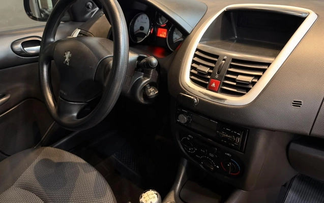 imagem-https://www.socarrao.com.br/sc-vehicle-images-prod/4265117/1790976350832-da30bbbc23804cb6b36e466df9ade82e_1790976338906.jpg