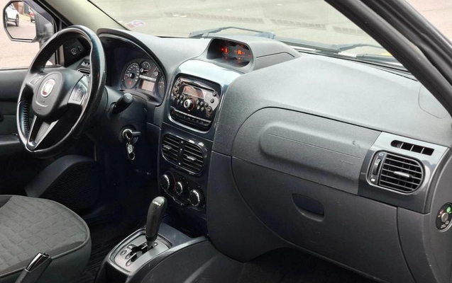 imagem-https://www.socarrao.com.br/sc-vehicle-images-prod/4265130/1790976657388-8532409_7_B_ca42d78f3b.jpeg