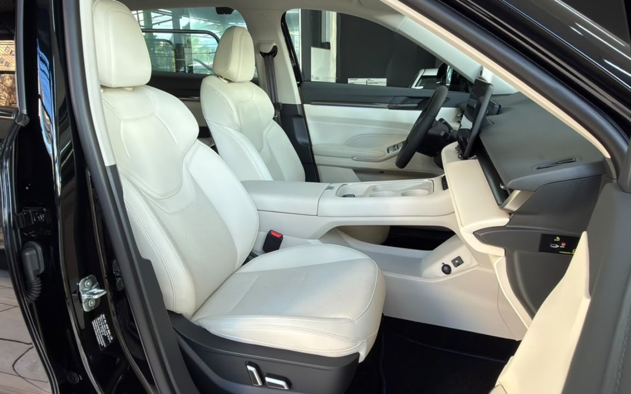 imagem-https://www.socarrao.com.br/sc-vehicle-images-prod/4265211/1790977204756-V2hhdHNBcHAgSW1hZ2UgMjAyNi0xMC0wMiBhdCAxOC4xNi4zNS5qcGVn.jpeg