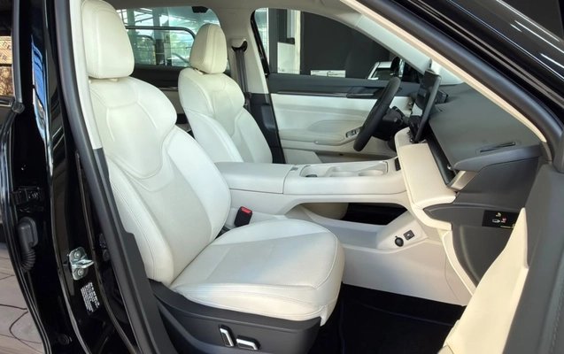 imagem-https://www.socarrao.com.br/sc-vehicle-images-prod/4265211/1790977204756-V2hhdHNBcHAgSW1hZ2UgMjAyNi0xMC0wMiBhdCAxOC4xNi4zNS5qcGVn.jpeg