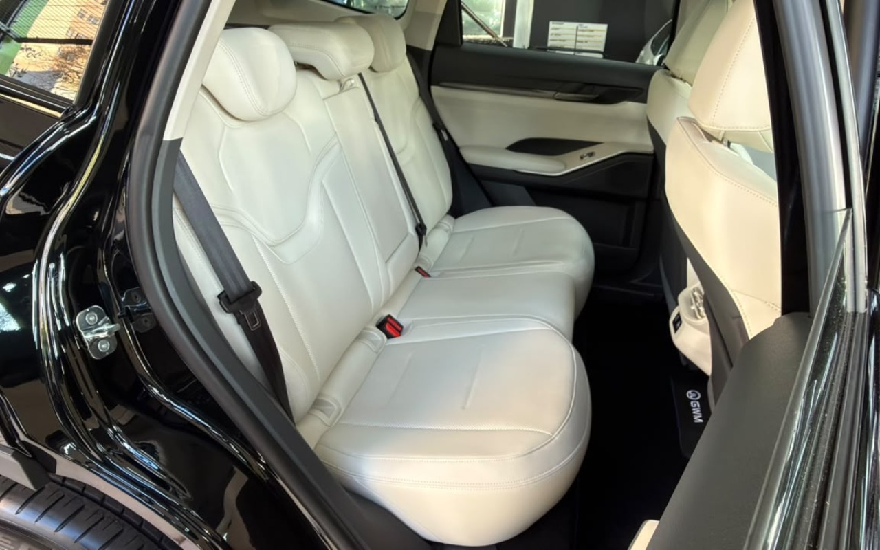 imagem-https://www.socarrao.com.br/sc-vehicle-images-prod/4265211/1790977204811-V2hhdHNBcHAgSW1hZ2UgMjAyNi0xMC0wMiBhdCAxOC4xNi4zNSAoMikuanBlZw.jpeg