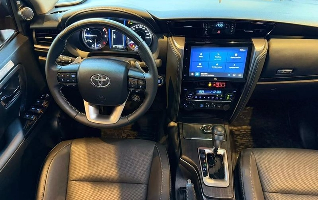 imagem-https://www.socarrao.com.br/sc-vehicle-images-prod/4265225/1790977389110-8539921_0_B_1d293c52ed.jpeg