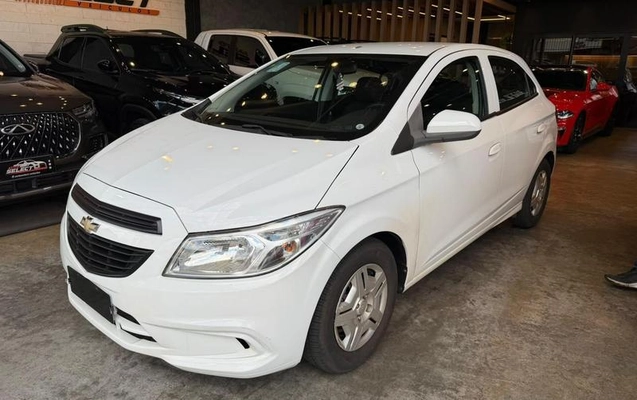imagem-https://www.socarrao.com.br/sc-vehicle-images-prod/4265299/1790977899715-8538612_1_B_e99ab3b915.jpeg