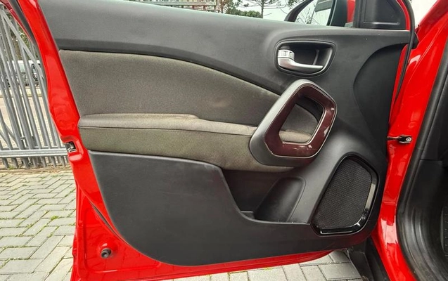 imagem-https://www.socarrao.com.br/sc-vehicle-images-prod/4265389/1791506138119-8448648_9_B_e77cd2a690.jpeg