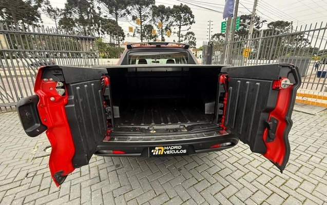 imagem-https://www.socarrao.com.br/sc-vehicle-images-prod/4265389/1791506138134-8448648_20_B_727aeadfd3.jpeg