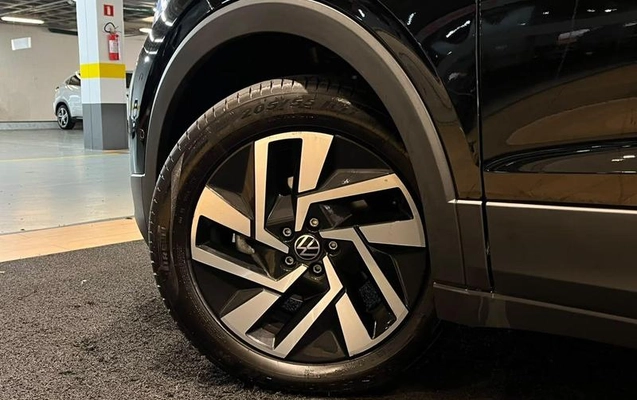imagem-https://www.socarrao.com.br/sc-vehicle-images-prod/4265391/1790978964100-8526518_0_B_bda70db833.jpeg