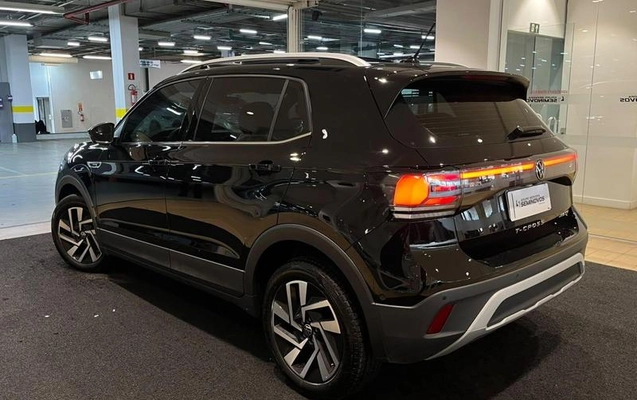 imagem-https://www.socarrao.com.br/sc-vehicle-images-prod/4265391/1790978964102-8526518_0_B_b9d8dad766.jpeg