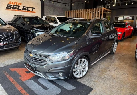 Chevrolet Onix 2018 Cinza — foto 1 de 3