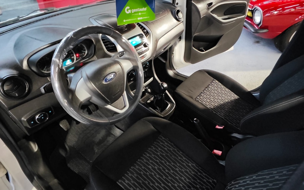 imagem-https://www.socarrao.com.br/sc-vehicle-images-prod/4265500/1790980224708-V2hhdHNBcHAgSW1hZ2UgMjAyNi0xMC0wMiBhdCAxOC4wMy40NC5qcGVn.jpeg