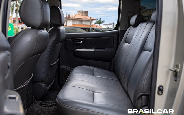 imagem-https://www.socarrao.com.br/sc-vehicle-images-prod/4266266/1790987751504-003_d8c8539e756e1c448efd435f37a699ca.jpg