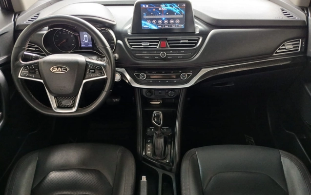 imagem-https://www.socarrao.com.br/sc-vehicle-images-prod/4266282/1790988040428-003_aa81e85f288518ea274dfe34a2e2be86.jpg