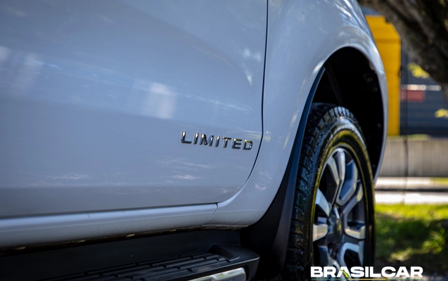 imagem-https://www.socarrao.com.br/sc-vehicle-images-prod/4266288/1790988237761-003_de1735273a3833686080b325d48abf16.jpg