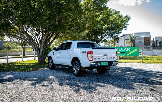 imagem-https://www.socarrao.com.br/sc-vehicle-images-prod/4266288/1790988237764-003_724ac30fc27876b12d6270c7d93f9e6e.jpg