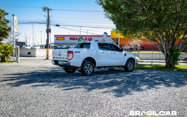 imagem-https://www.socarrao.com.br/sc-vehicle-images-prod/4266288/1790988237768-003_d590276e5798c1670ad75d27b7606631.jpg