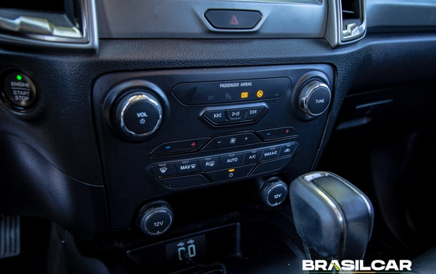 imagem-https://www.socarrao.com.br/sc-vehicle-images-prod/4266288/1790988237780-003_96745db74546c4140c64d4c8f17e3ae2.jpg