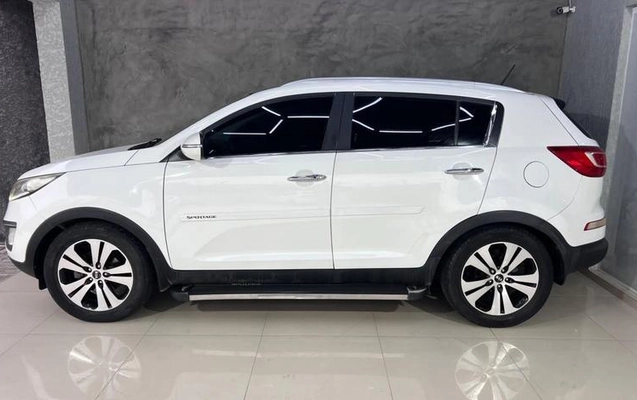 imagem-https://www.socarrao.com.br/sc-vehicle-images-prod/4266552/1790990868361-8321854_1_B_3581965e46.jpeg
