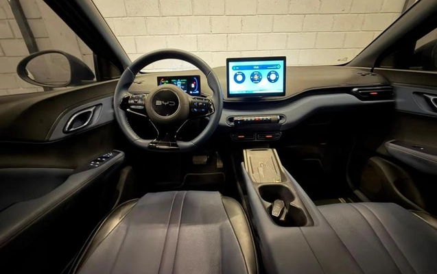 imagem-https://www.socarrao.com.br/sc-vehicle-images-prod/4266669/1790992179378-8540047_8_B_7db97cc8e2.jpeg