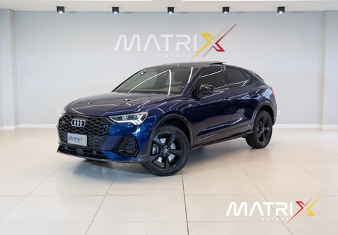 Audi Q3 2023 Azul — foto 1 de 3