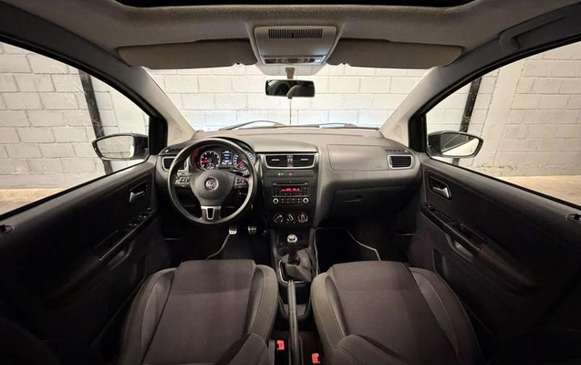 imagem-https://www.socarrao.com.br/sc-vehicle-images-prod/4266932/1790994860128-8535189_11_B_8f06452cfa.jpeg