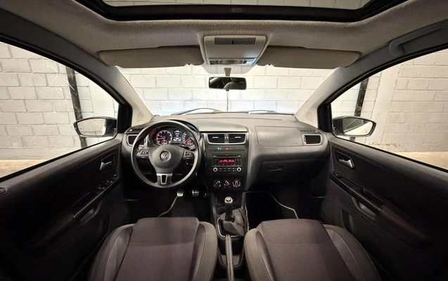imagem-https://www.socarrao.com.br/sc-vehicle-images-prod/4266932/1790994860130-8535189_14_B_8239f676df.jpeg