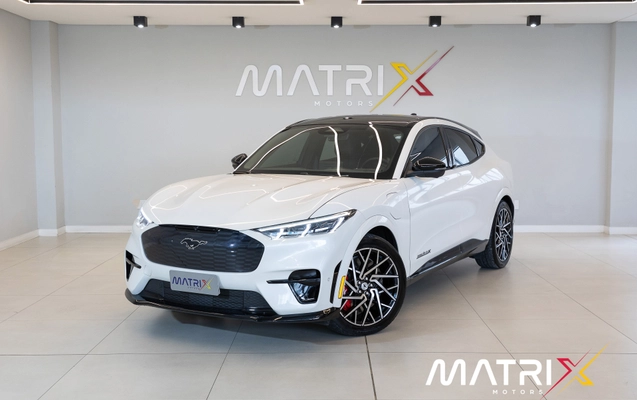 imagem-https://www.socarrao.com.br/sc-vehicle-images-prod/4266986/1790995374641-003_593955-deecd62263ea52e98a19d4dfb1c520ef.jpg