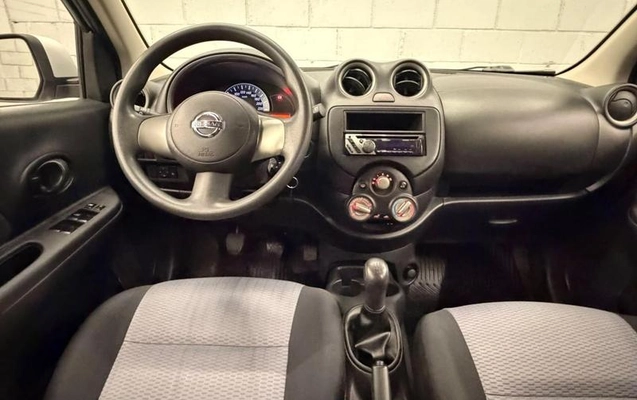 imagem-https://www.socarrao.com.br/sc-vehicle-images-prod/4267137/1790996867086-8463474_15_B_b39d341f82.jpeg