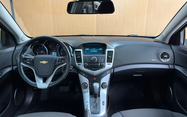 imagem-https://www.socarrao.com.br/sc-vehicle-images-prod/4267145/1790996994818-003_564ae251e92e11544ac836be2ab7db5e.jpg