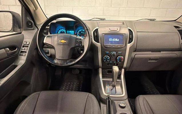 imagem-https://www.socarrao.com.br/sc-vehicle-images-prod/4267291/1790999221702-8540055_8_B_1bc45b3d21.jpeg