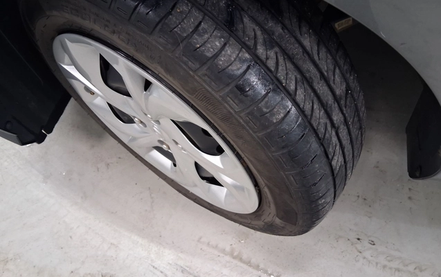 imagem-https://www.socarrao.com.br/sc-vehicle-images-prod/4269773/1791006260420-2_033805.jpg