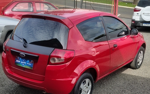 imagem-https://www.socarrao.com.br/sc-vehicle-images-prod/4270111/1791027784909-SU1HXzIwMjYwODA0XzE0MDgxNzM4NV9IRFJ-Mi5qcGc.jpg