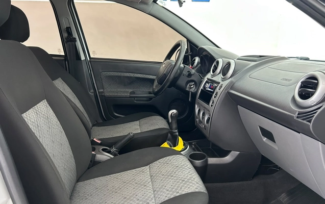 imagem-https://www.socarrao.com.br/sc-vehicle-images-prod/4270140/1791028968021-5_023513.jpg