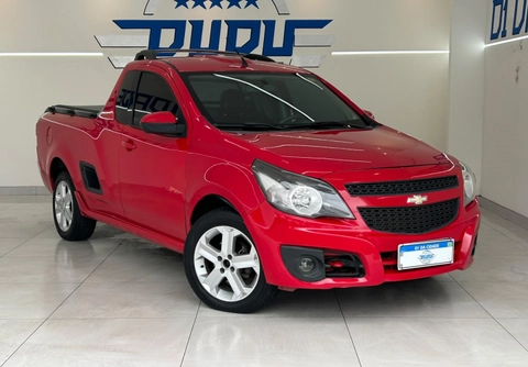 Chevrolet Montana 2015 Vermelho — foto 1 de 3