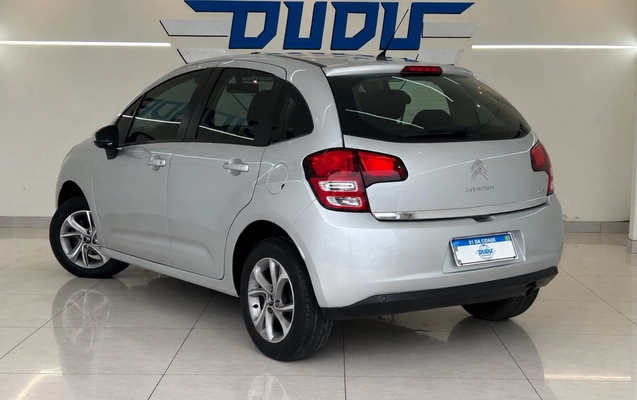 imagem-https://www.socarrao.com.br/sc-vehicle-images-prod/4270157/1791029862312-8_033651.jpg