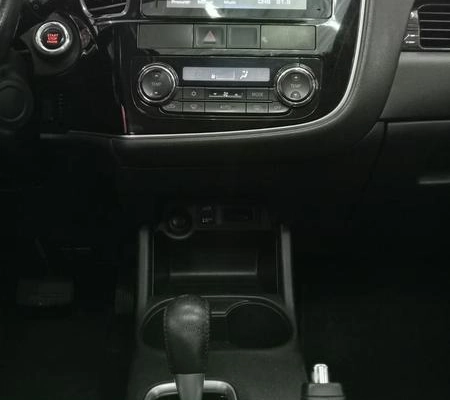 imagem-https://www.socarrao.com.br/sc-vehicle-images-prod/4270159/1791301692757-8537336_2_B_d6c30a75c4.jpeg