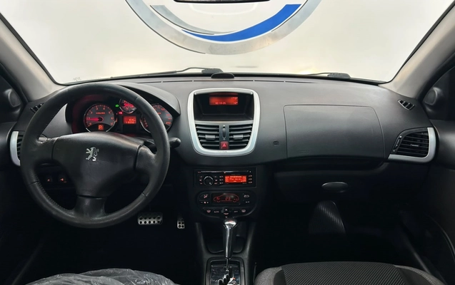 imagem-https://www.socarrao.com.br/sc-vehicle-images-prod/4270163/1791030164033-5_084947.jpg