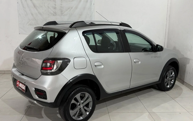 imagem-https://www.socarrao.com.br/sc-vehicle-images-prod/4270178/1791030876944-ba212aa7153c4074a19cecf7444180c6_1791030719063.jpg