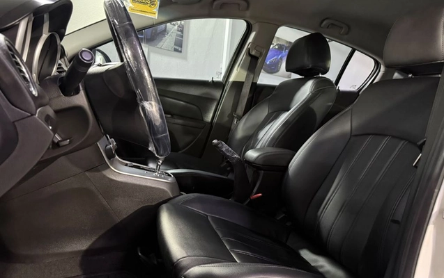 imagem-https://www.socarrao.com.br/sc-vehicle-images-prod/4270180/1791207320582-gb-ef0b0eb.jpeg