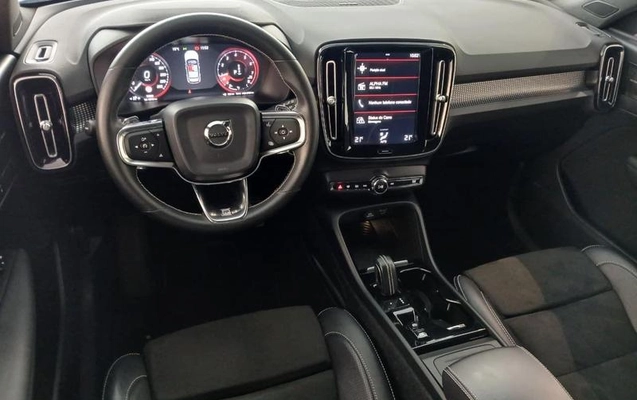 imagem-https://www.socarrao.com.br/sc-vehicle-images-prod/4270184/1791031074736-8491129_15_B_98317b0611.jpeg