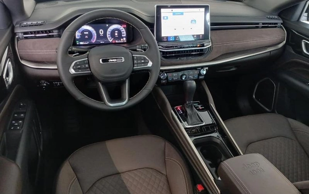 imagem-https://www.socarrao.com.br/sc-vehicle-images-prod/4270185/1792075976704-8502842_12_B_e3c86a1742.jpeg