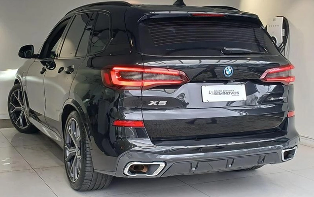 imagem-https://www.socarrao.com.br/sc-vehicle-images-prod/4270186/1791031077073-8504677_9_B_1449e9bb55.jpeg