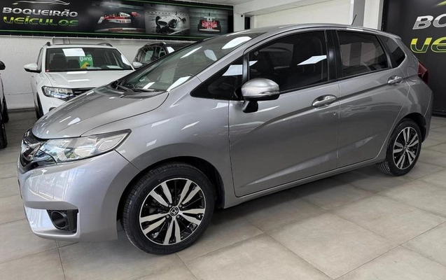 imagem-https://www.socarrao.com.br/sc-vehicle-images-prod/4270192/1791031241896-8465079_2_B_34c8c97b16.jpeg