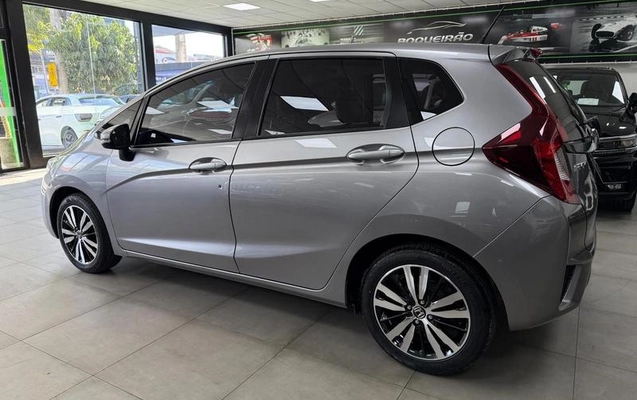 imagem-https://www.socarrao.com.br/sc-vehicle-images-prod/4270192/1791031241898-8465079_3_B_0b03c4b471.jpeg