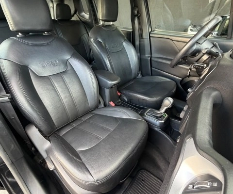 imagem-https://www.socarrao.com.br/sc-vehicle-images-prod/4270197/1791031938822-640_480_jeep-renegade-1-8-aut-18-19-40f359-17.jpg