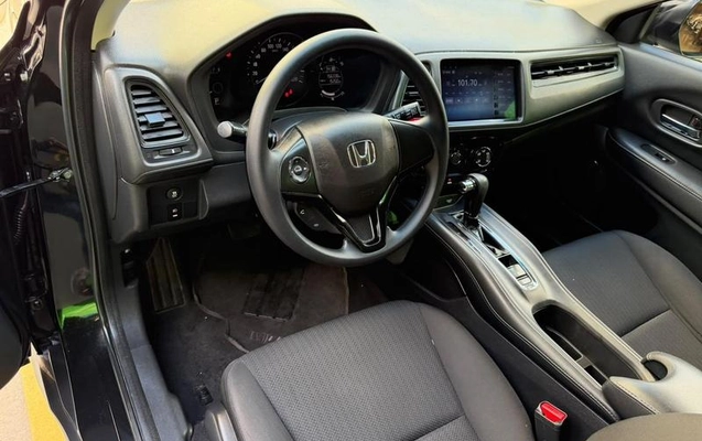imagem-https://www.socarrao.com.br/sc-vehicle-images-prod/4270204/1791466636746-8540258_4_B_121c5fee75.jpeg