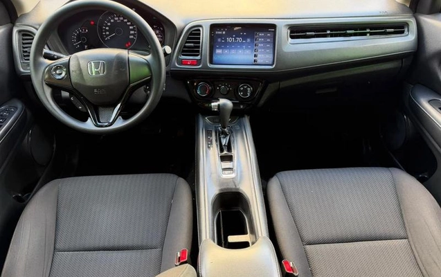 imagem-https://www.socarrao.com.br/sc-vehicle-images-prod/4270204/1791466636750-8540258_15_B_6cf8690f6b.jpeg
