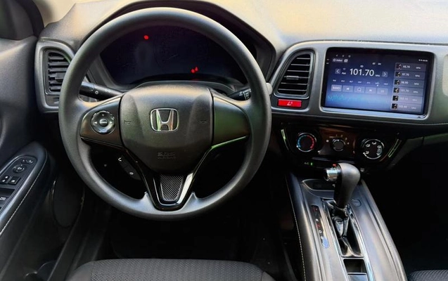 imagem-https://www.socarrao.com.br/sc-vehicle-images-prod/4270204/1791466636752-8540258_11_B_2bb3aad9be.jpeg