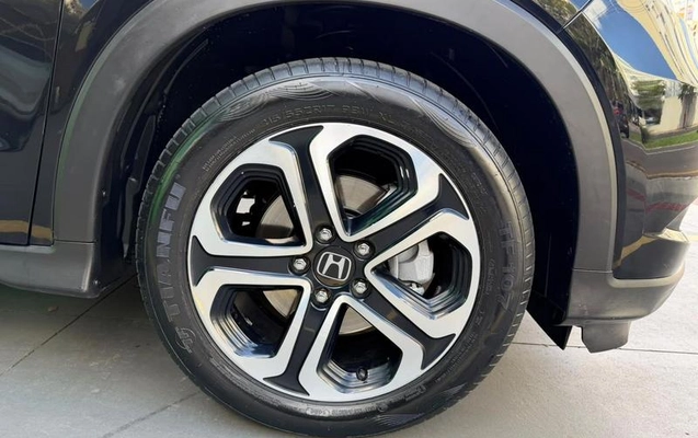 imagem-https://www.socarrao.com.br/sc-vehicle-images-prod/4270204/1791466636763-8540258_15_B_1a9ad12ddf.jpeg