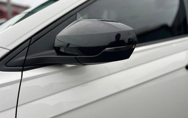 imagem-https://www.socarrao.com.br/sc-vehicle-images-prod/4270221/1791032469557-8533643_7_B_99c5573126.jpeg